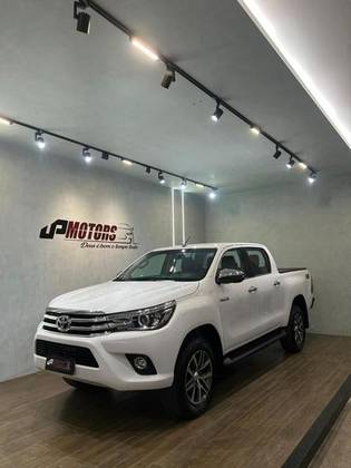 TOYOTA HILUX SW4 2.8 SRX 4X4 16V TURBO INTERCOOLER DIESEL 4P AUTOMÁTICO